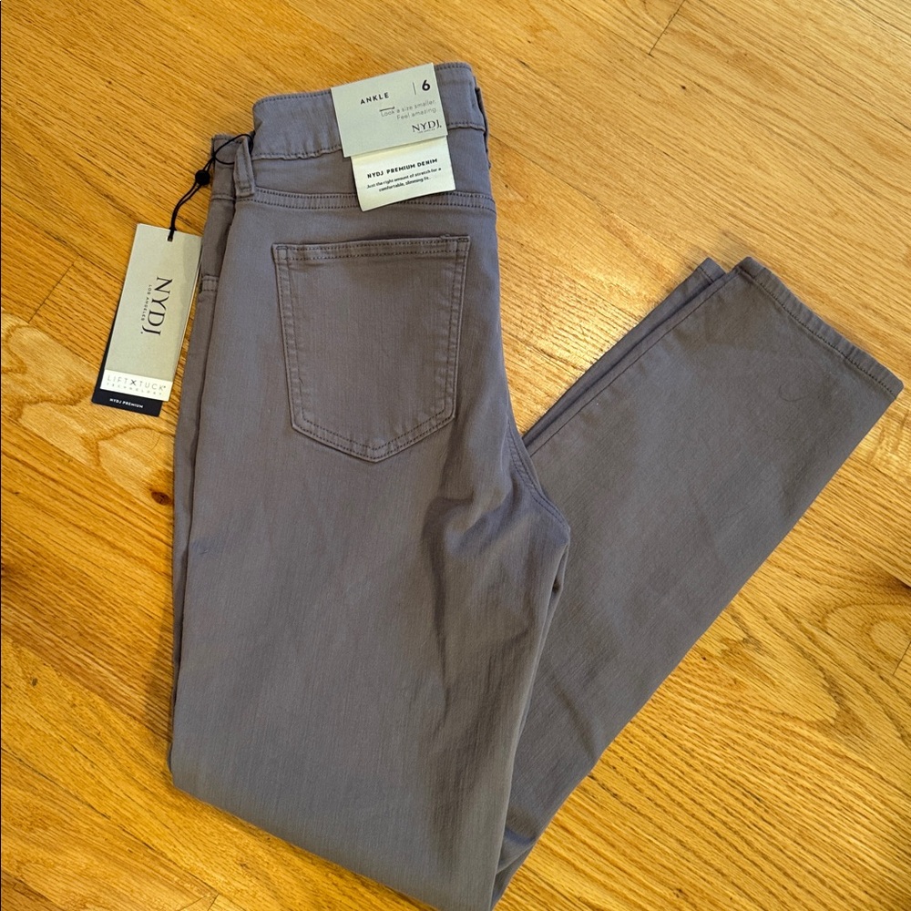 NYDJ Women's Gray Alina Ankle Jeans Size 6 NWT